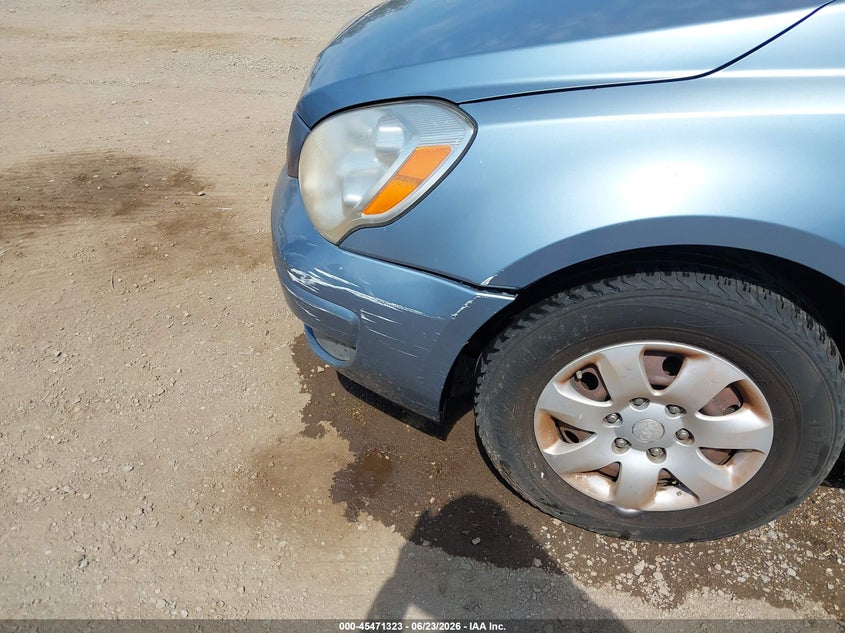 2007 Hyundai Entourage VIN KNDMC233076024221 IAAI salvage auction — NORMAL WEAR, Clear - Dealer Only (California), sold $725 on 2026-07-06 (photo 6)