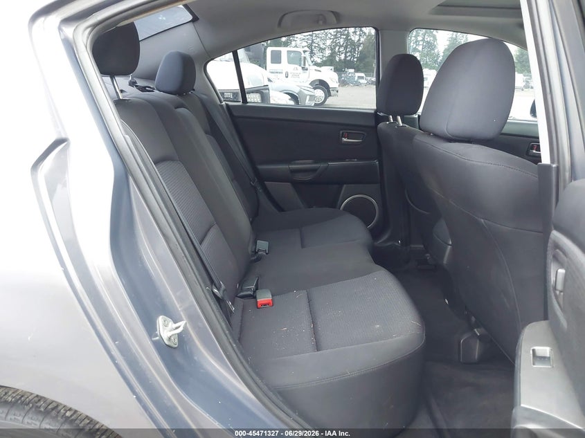2007 Mazda 3 VIN JM1BK323471684759 IAAI salvage auction — NORMAL WEAR, Clear (Washington), sold $375 on 2026-07-08 (photo 8)