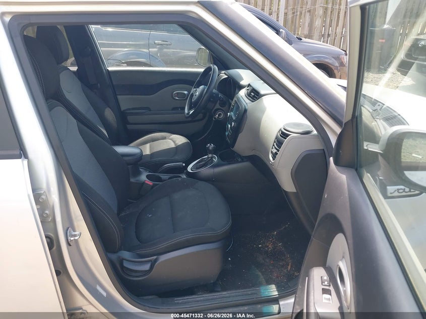 2017 Kia Soul VIN KNDJP3A59H7435775 IAAI salvage auction — NORMAL WEAR, Clear (Virginia), sold $800 on 2026-07-13 (photo 5)