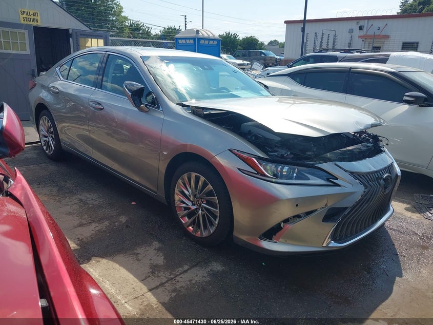 2019 Lexus ES VIN JTHB21B19K2000910 — IAAI salvage auction photo