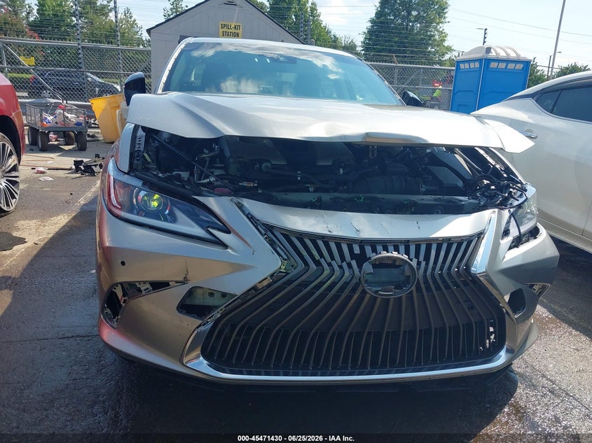 2019 Lexus ES VIN JTHB21B19K2000910 IAAI salvage auction — FRONT END, Mv-907A (New York), sold $10,300 on 2026-07-29 (photo 6)