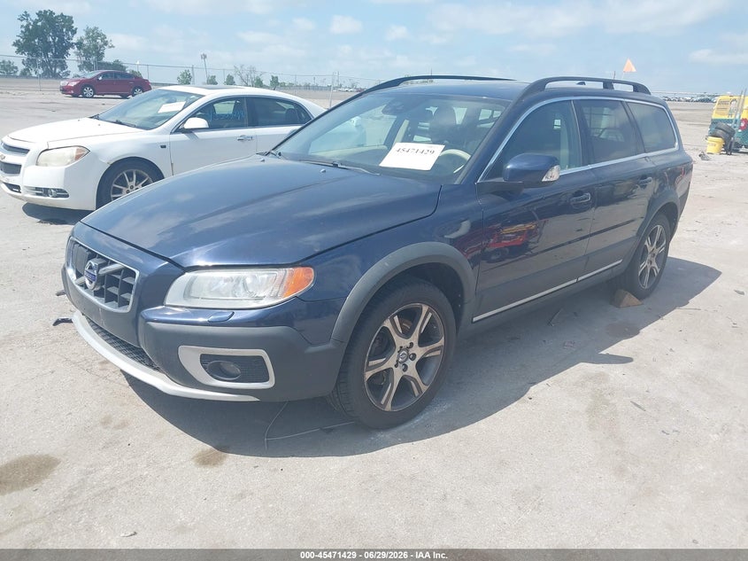 2013 Volvo Xc70 VIN YV4902BZ3D1164239 IAAI salvage auction — NORMAL WEAR, Regular Certificate (Iowa), sold $550 on 2026-07-07 (photo 2)