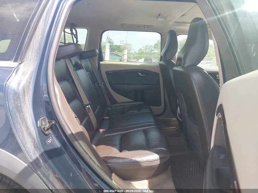 2013 Volvo Xc70 VIN YV4902BZ3D1164239 IAAI salvage auction — NORMAL WEAR, Regular Certificate (Iowa), sold $550 on 2026-07-07 (photo 8)