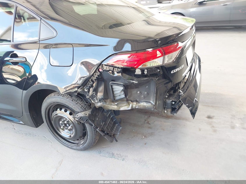 2025 Toyota Corolla VIN 5YFB4MDE4SP331151 IAAI salvage auction — REAR END, Salvage Title, sold $5,700 on 2026-07-26 (photo 6)