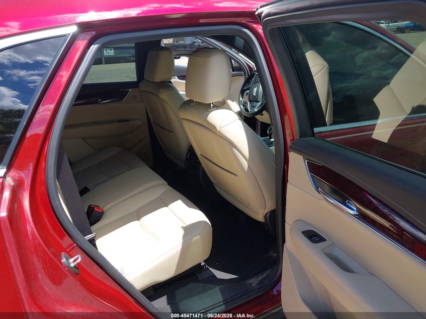 2017 Cadillac Xt5 VIN 1GYKNDRSXHZ155307 IAAI salvage auction — RIGHT FRONT, Salvage (Pennsylvania), sold $2,650 on 2026-07-22 (photo 8)