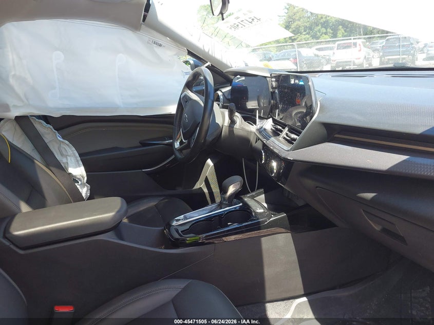 2024 Chevrolet Trax VIN KL77LKE2XRC088494 IAAI salvage auction — LEFT SIDE, Salvage Title, sold $7,000 on 2026-07-19 (photo 5)