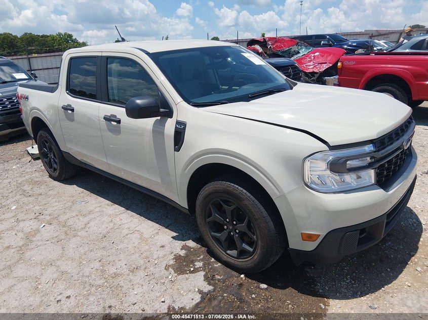 2024 Ford Maverick VIN 3FTTW8J9XRRB21493 — IAAI salvage auction photo
