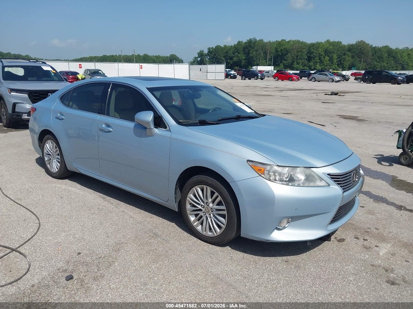 2013 Lexus ES VIN JTHBK1GG6D2000959 IAAI salvage auction — UNDERCARRIAGE, Clear (Indiana), sold $3,000 on 2026-07-23 (photo 1)