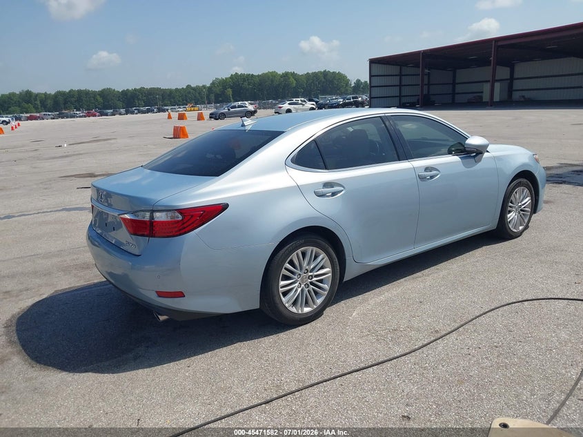 2013 Lexus ES VIN JTHBK1GG6D2000959 IAAI salvage auction — UNDERCARRIAGE, Clear (Indiana), sold $3,000 on 2026-07-23 (photo 4)