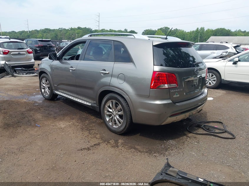 2013 Kia Sorento VIN 5XYKWDA26DG333821 IAAI salvage auction — SIDE, Salvage - Greater Than 75% (Maryland), sold $1,750 on 2026-07-15 (photo 3)