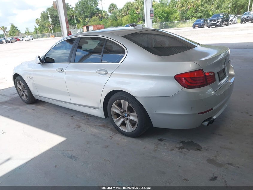 2012 BMW 5 series VIN WBAXG5C5XCDW92213 IAAI salvage auction — NORMAL WEAR, Clear (Florida), sold $225 on 2026-07-22 (photo 3)