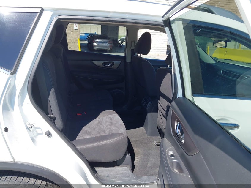 2016 Nissan Rogue VIN KNMAT2MT6GP672531 IAAI salvage auction — FRONT END, Salvage (California), sold $1,075 on 2026-08-01 (photo 8)