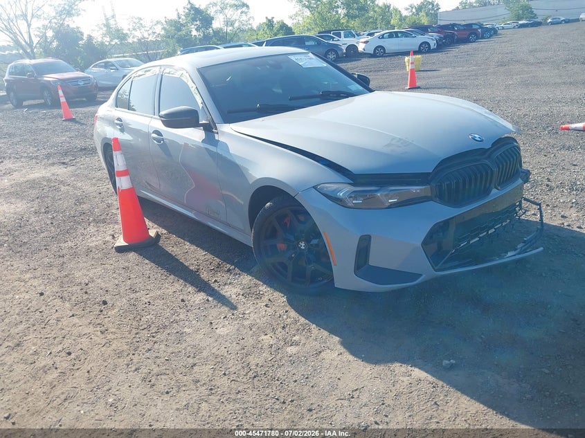 2026 BMW 3er VIN 3MW69CW03T8F92929 — IAAI salvage auction photo