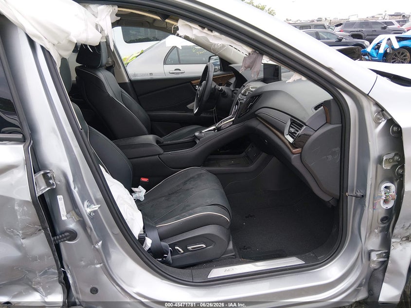 2024 Acura Rdx VIN 5J8TC2H74RL001585 IAAI salvage auction — RIGHT SIDE, Salvage Title, sold $15,950 on 2026-08-27 (photo 5)
