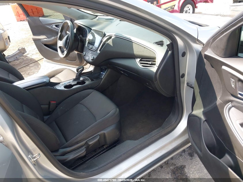 2021 Chevrolet Malibu VIN 1G1ZD5ST6MF010379 IAAI salvage auction — REAR END, Salvage Title, sold $2,300 on 2026-07-23 (photo 5)