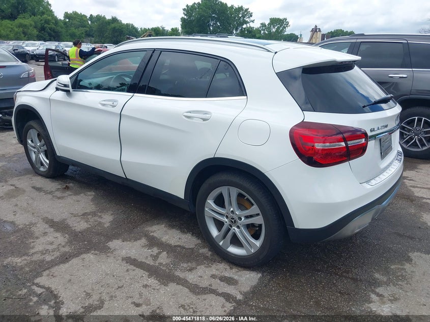 2019 Mercedes-benz Gla-klasse VIN WDCTG4GB5KJ553239 IAAI salvage auction — FRONT END, Salvage Title, sold $4,300 on 2026-08-02 (photo 3)
