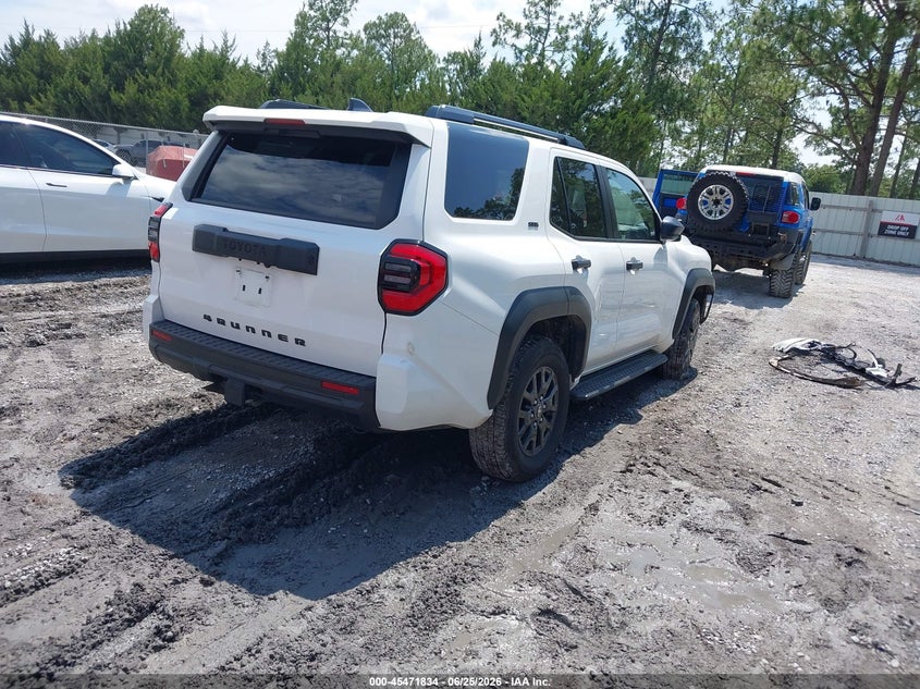2025 Toyota 4runner VIN JTEVA5BR8S5037567 IAAI salvage auction — FRONT END, Clear (New York), sold $19,200 on 2026-07-08 (photo 4)