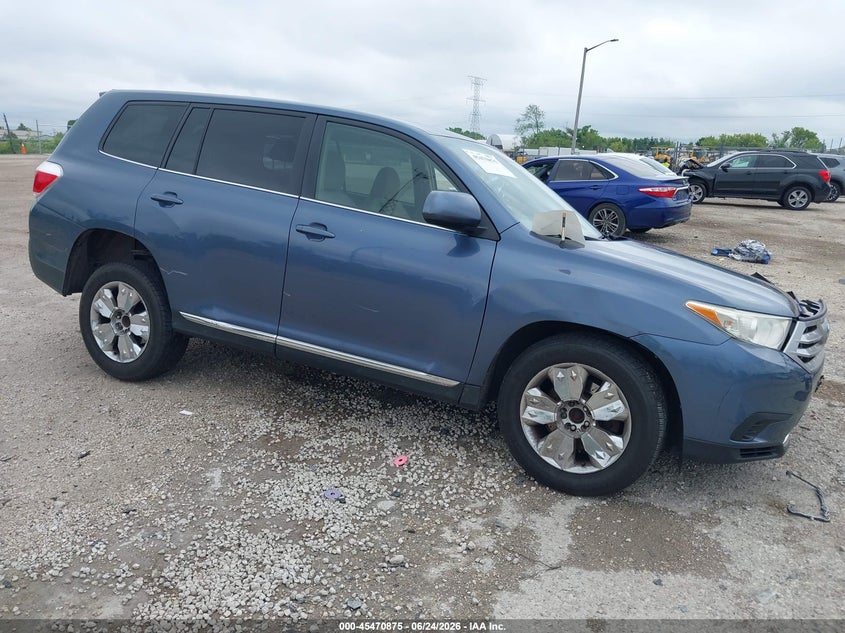 2011 Toyota Highlander VIN 5TDZA3EH8BS009016 IAAI salvage auction — LEFT FRONT, Junk Bill Of Sale Mv2459 (Wisconsin), sold $1,300 on 2026-07-21 (photo 1)