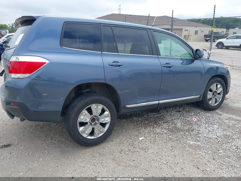 2011 Toyota Highlander VIN 5TDZA3EH8BS009016 IAAI salvage auction — LEFT FRONT, Junk Bill Of Sale Mv2459 (Wisconsin), sold $1,300 on 2026-07-21 (photo 4)