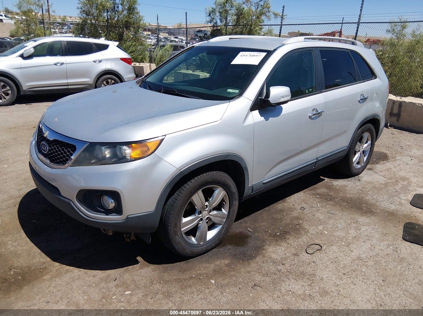 2012 Kia Sorento VIN 5XYKU4A68CG227328 IAAI salvage auction — ENGINE DAMAGE, Clear (New Mexico), sold $725 on 2026-07-29 (photo 2)
