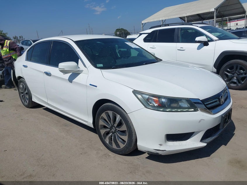 2015 Honda VIN 1HGCR6F34FA008520 IAAI salvage auction — REAR END, Salvage (California), sold $3,550 on 2026-07-05 (photo 1)