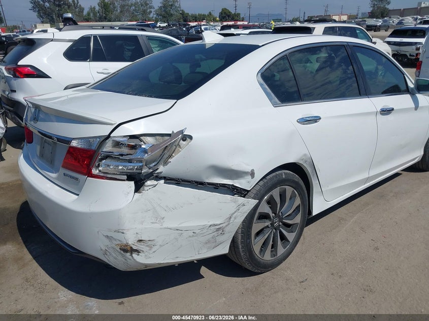 2015 Honda VIN 1HGCR6F34FA008520 IAAI salvage auction — REAR END, Salvage (California), sold $3,550 on 2026-07-05 (photo 6)