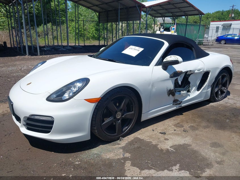 2015 Porsche Boxster VIN WP0CA2A83FS121063 IAAI salvage auction — LEFT SIDE, Salvage Title, sold $14,100 on 2026-07-28 (photo 2)