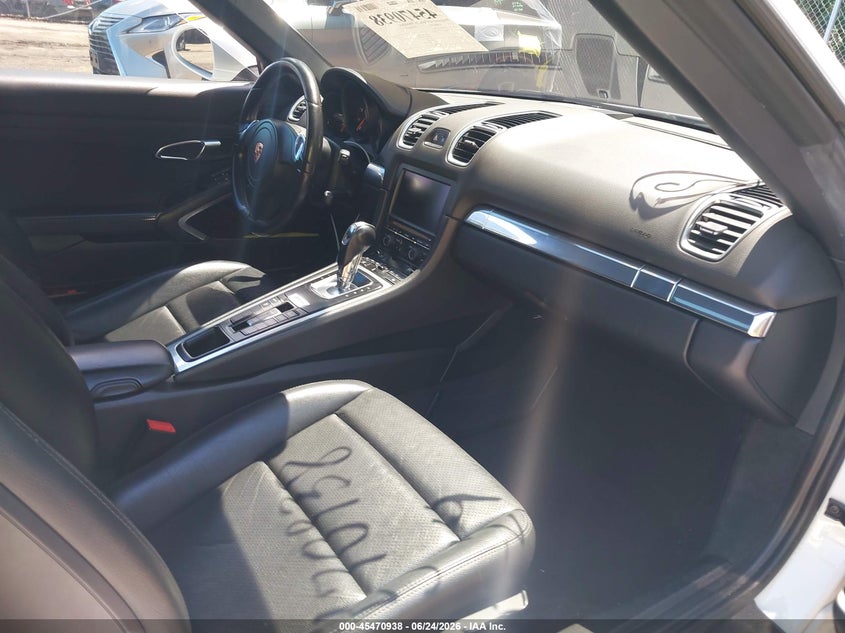 2015 Porsche Boxster VIN WP0CA2A83FS121063 IAAI salvage auction — LEFT SIDE, Salvage Title, sold $14,100 on 2026-07-28 (photo 5)