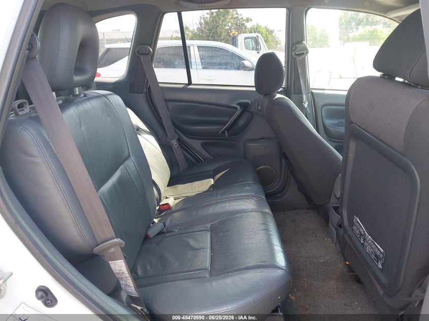 2001 Toyota Rav 4 VIN JTEGH20V210030841 IAAI salvage auction — NORMAL WEAR, Clear - Dealer Only (California), sold $875 on 2026-07-13 (photo 8)