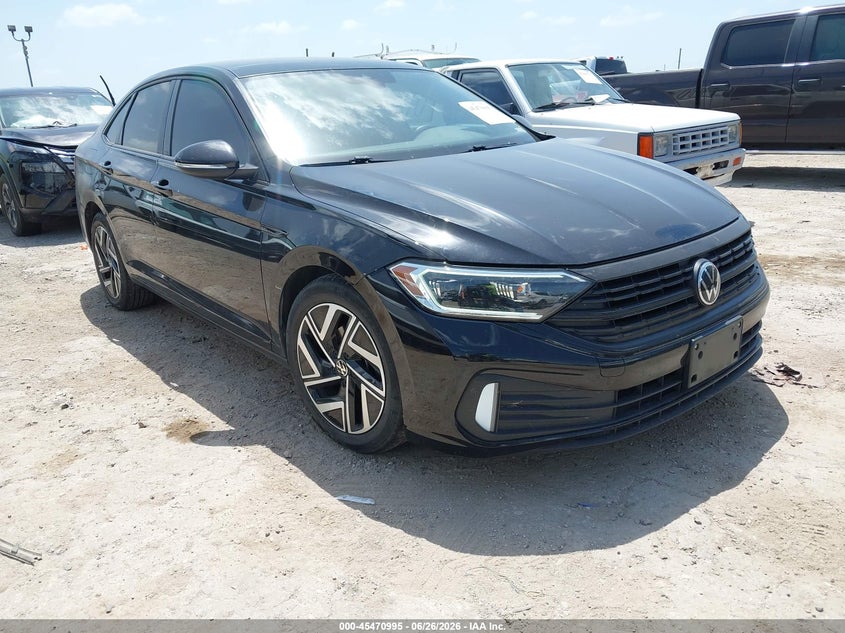 2024 Volkswagen Jetta VIN 3VWGM7BU2RM099794 — IAAI salvage auction photo