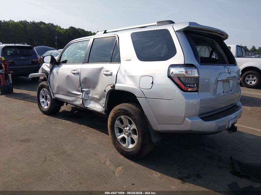 2021 Toyota 4runner VIN JTEMU5JR2M5885001 IAAI salvage auction — FRONT END, Salvage Title, sold $3,350 on 2026-07-29 (photo 3)