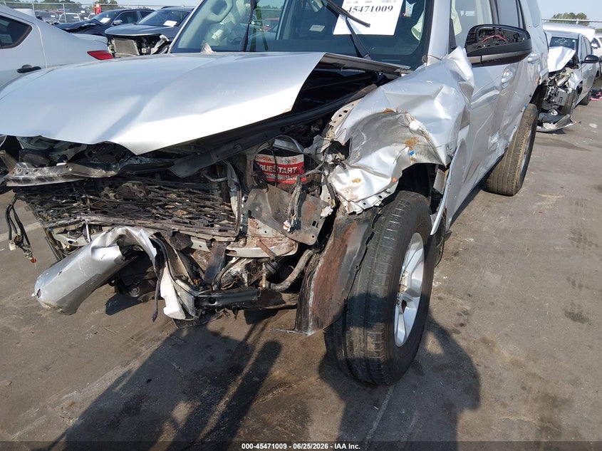 2021 Toyota 4runner VIN JTEMU5JR2M5885001 IAAI salvage auction — FRONT END, Salvage Title, sold $3,350 on 2026-07-29 (photo 6)