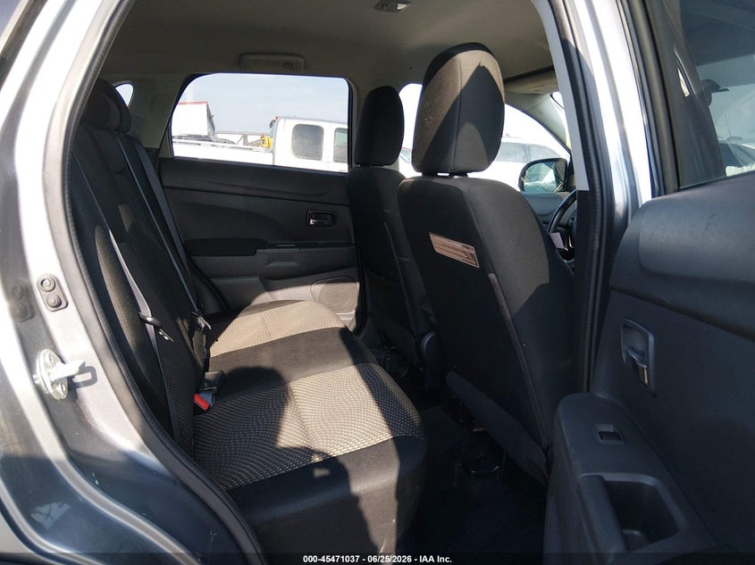 2016 Mitsubishi Outlander VIN JA4AP3AW5GZ023357 IAAI salvage auction — REAR END, Salvage (South Carolina), sold $1,700 on 2026-07-22 (photo 8)