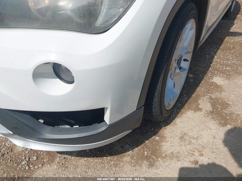 2015 BMW X1 VIN WBAVM1C50FV318992 IAAI salvage auction — NORMAL WEAR, Original (Texas), sold $1,100 on 2026-07-23 (photo 6)
