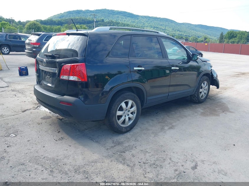 2011 Kia Sorento VIN 5XYKT3A11BG125546 IAAI salvage auction — FRONT END, Salvage (Pennsylvania), sold $1,050 on 2026-07-31 (photo 4)