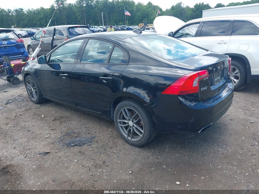 2014 Volvo S60 VIN YV1612FS0E2296543 IAAI salvage auction — ROOF, Clear (Massachusetts), sold $1,400 on 2026-07-17 (photo 3)
