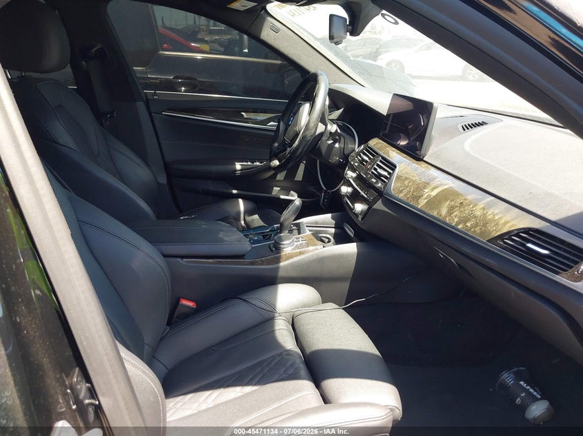 2021 BMW 5er VIN WBA53BH05MWW92236 IAAI salvage auction — LEFT FRONT, Salvage Certificate (California), sold $8,200 on 2026-07-22 (photo 5)