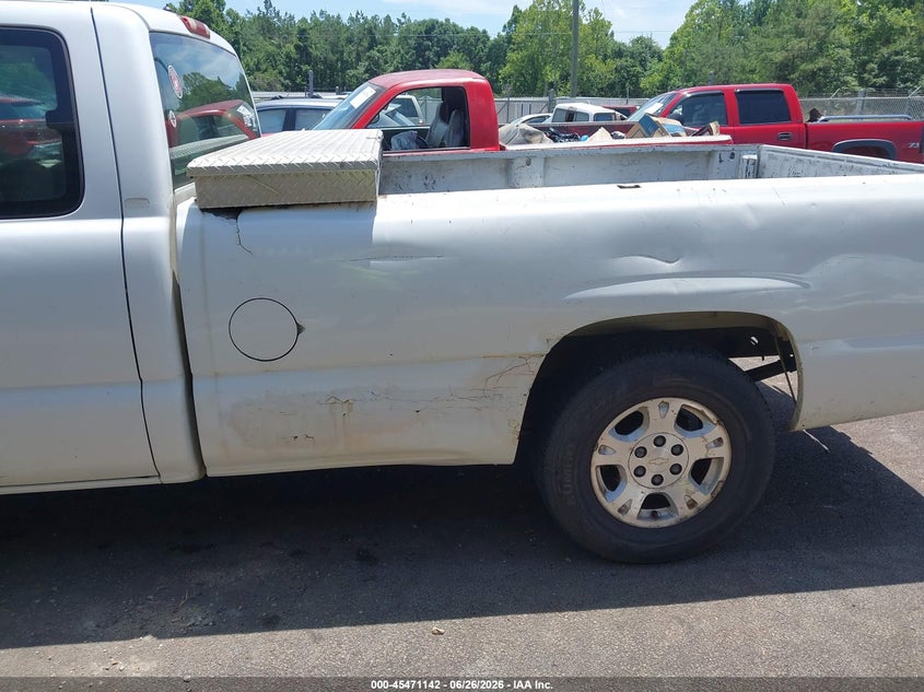 2001 Chevrolet Silverado 1500 VIN 1GCEC19T51E168155 IAAI salvage auction — NORMAL WEAR, Clear (Mississippi), sold $550 on 2026-07-09 (photo 6)