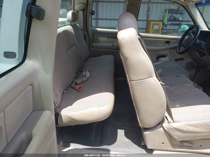 2001 Chevrolet Silverado 1500 VIN 1GCEC19T51E168155 IAAI salvage auction — NORMAL WEAR, Clear (Mississippi), sold $550 on 2026-07-09 (photo 8)