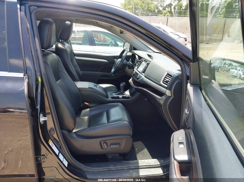 2018 Toyota Highlander VIN 5TDJZRFH8JS528945 IAAI salvage auction — RIGHT REAR, Salvage Title, sold $6,200 on 2026-07-23 (photo 5)