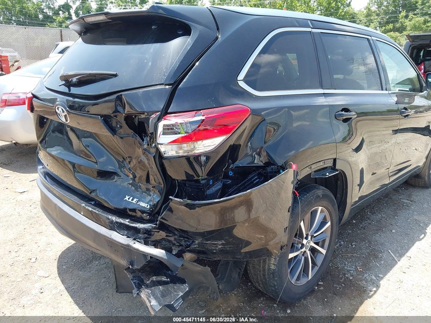2018 Toyota Highlander VIN 5TDJZRFH8JS528945 IAAI salvage auction — RIGHT REAR, Salvage Title, sold $6,200 on 2026-07-23 (photo 6)