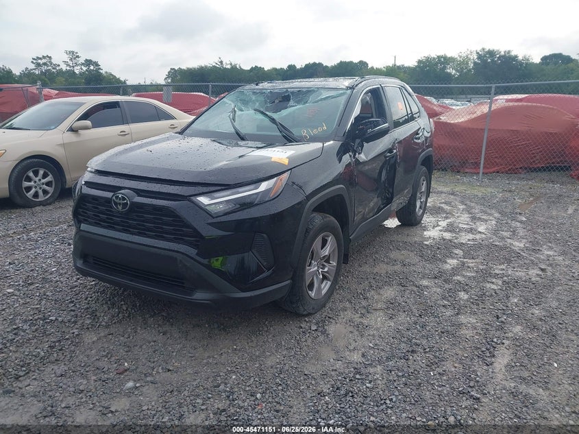 2025 Toyota Rav 4 VIN 2T3W1RFV6SC354555 IAAI salvage auction — ROLLOVER, Salvage Title, sold $7,500 on 2026-07-30 (photo 2)