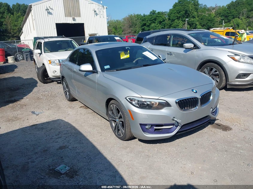 2016 BMW 2er VIN WBA1G9C54GV599734 IAAI salvage auction — SIDE, Salvage (Massachusetts), sold $2,550 on 2026-08-21 (photo 1)