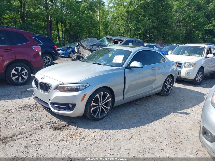2016 BMW 2er VIN WBA1G9C54GV599734 IAAI salvage auction — SIDE, Salvage (Massachusetts), sold $2,550 on 2026-08-21 (photo 2)