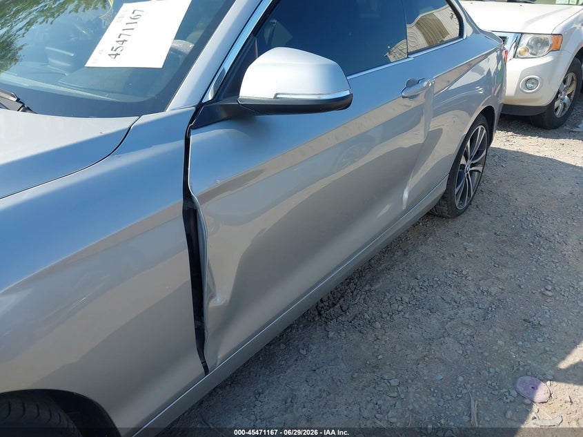 2016 BMW 2er VIN WBA1G9C54GV599734 IAAI salvage auction — SIDE, Salvage (Massachusetts), sold $2,550 on 2026-08-21 (photo 6)