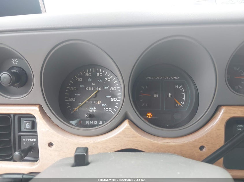 1997 Dodge Ram van VIN 2B6HB21Z5VK589269 IAAI salvage auction — NORMAL WEAR, Clear (Tennessee), sold $2,000 on 2026-07-08 (photo 7)