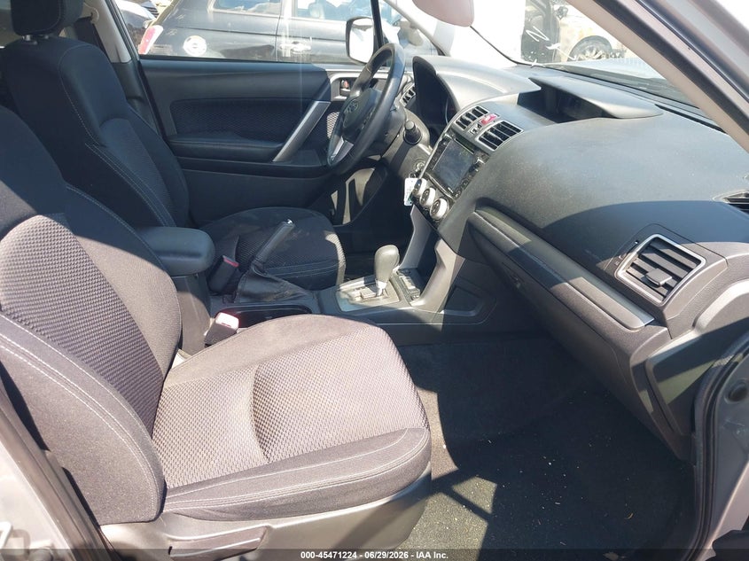 2018 Subaru Forester VIN JF2SJAECXJH457417 IAAI salvage auction — FRONT END, Mv-907A (New York), sold $950 on 2026-07-28 (photo 5)
