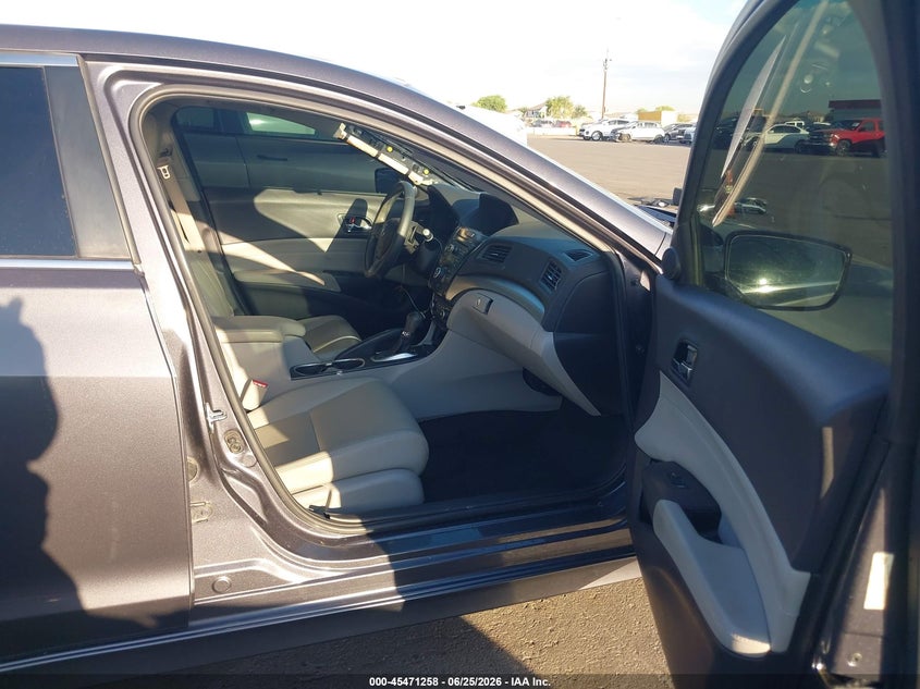 2018 Acura Ilx VIN 19UDE2F44JA004932 IAAI salvage auction — REAR END, Salvage (Arizona), sold $4,150 on 2026-07-23 (photo 5)