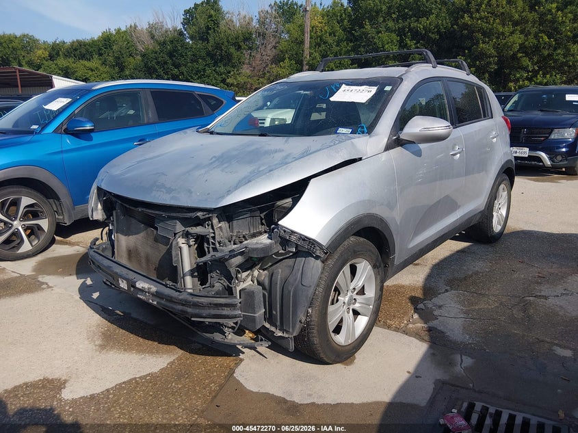 2013 Kia Sportage VIN KNDPB3A21D7392946 IAAI salvage auction — NORMAL WEAR, Original (Texas), sold $1,850 on 2026-07-06 (photo 2)