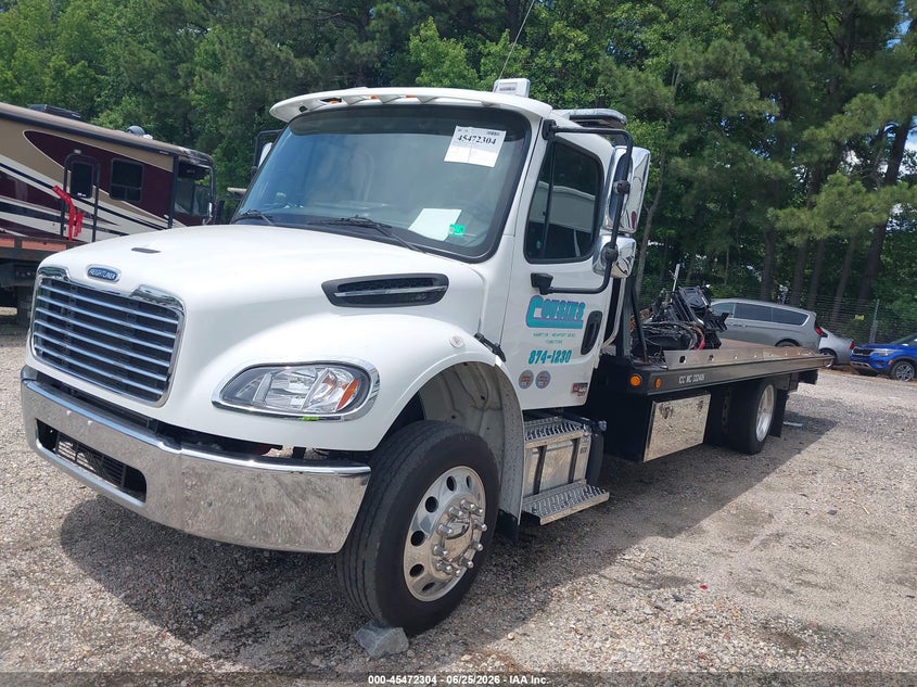 2025 Freightliner M2 106 VIN 1FVACWFC5SHVS2714 IAAI salvage auction — Burn Interior, Salvage (Virginia), sold $56,000 on 2026-08-06 (photo 2)